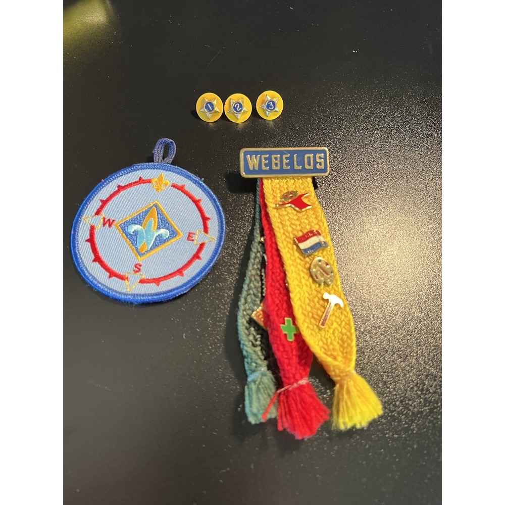BSA Boy Scouts of‎ America CUB SCOUTS - MIXED LOT Pins + Patches Webelos